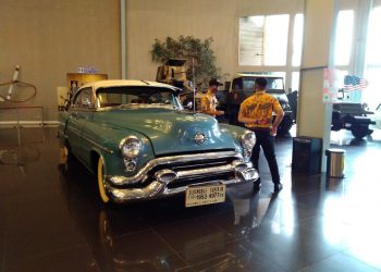 Jadi Muscle Car' Pertama Di Dunia, Ini Dia Oldsmobile Super 88 1953 Koleksi Museum Angkut -